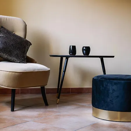 לינה וארוחת בוקר Anthea לינגואגלוסה