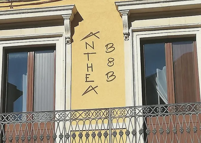 Palazzo Anthea Лингуаглосса